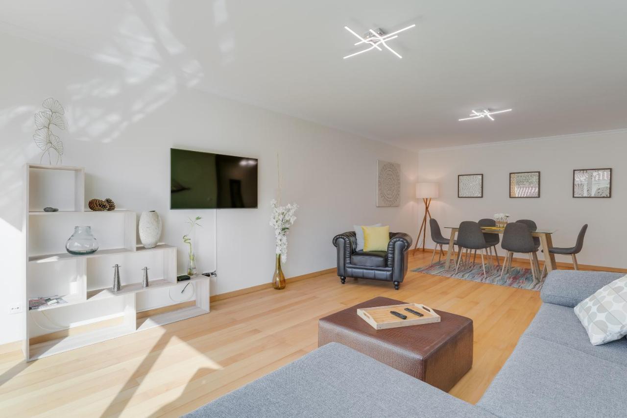 Sunny Beach Machico Apartment By Hr Madeira Machico (Madeira) Exterior foto